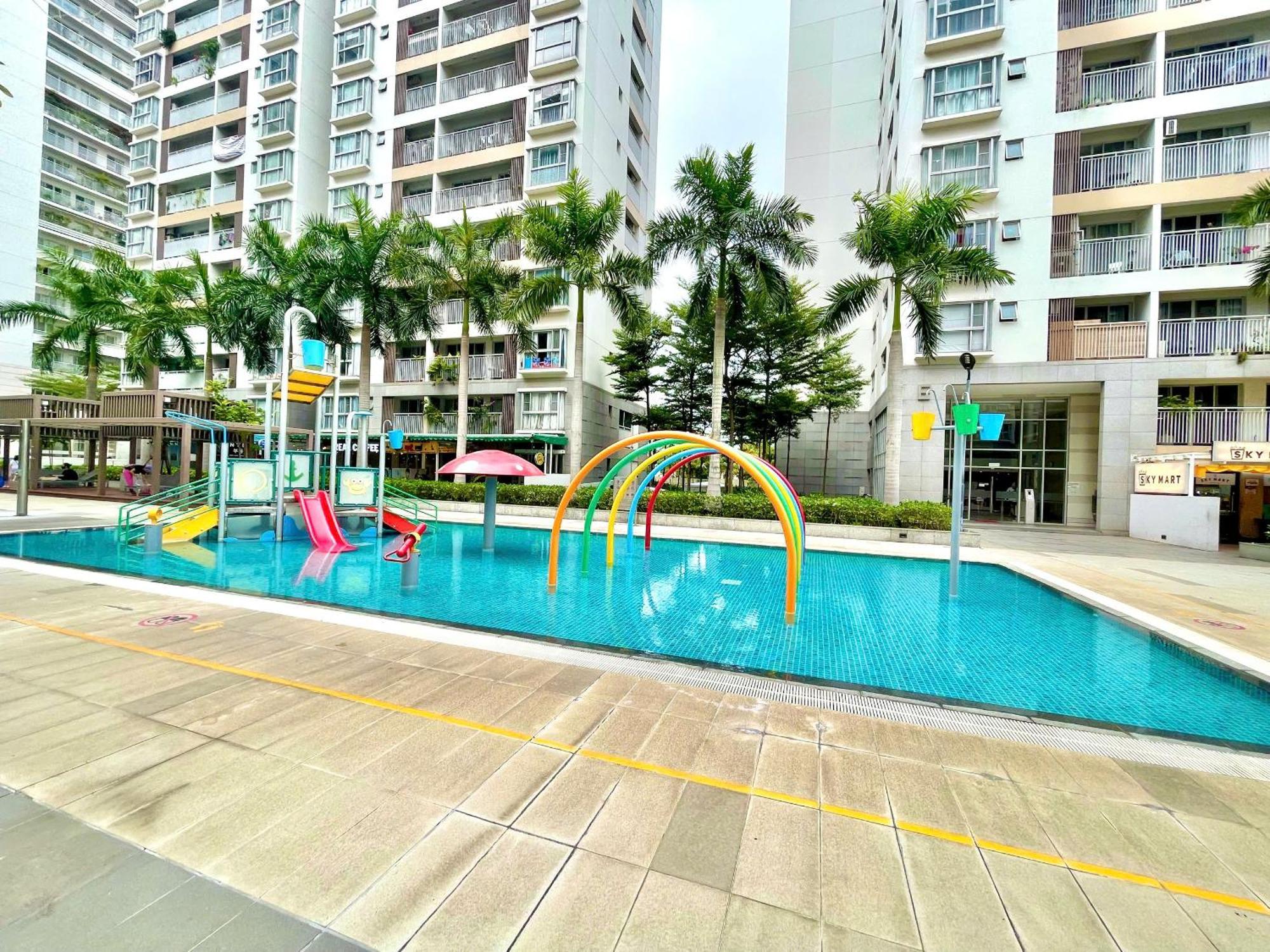 Secc Luxury 2-Br Apartment, Scenic Valley, Saigon Exhibition And Convention Center, Fv Hospital, Phu My Hung District 7 호치민 외부 사진